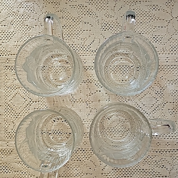 Set of 4 Canterbury Crocus Coffee Mugs - Picture 6 of 9